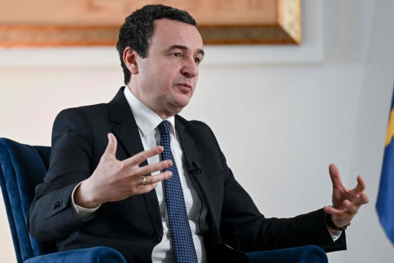 Kurti fton për takim krerët e partive politike