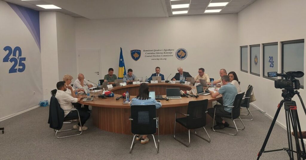 KQZ: Nga 28 qershor deri më 29 gusht 2025, qytetarët mund ta ndërrojnë qendrën e votimit