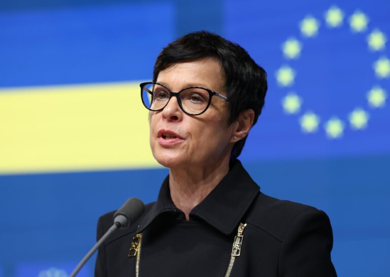 Kos i bënë thirrje Kosovës për formimin e shpejtë të institucioneve