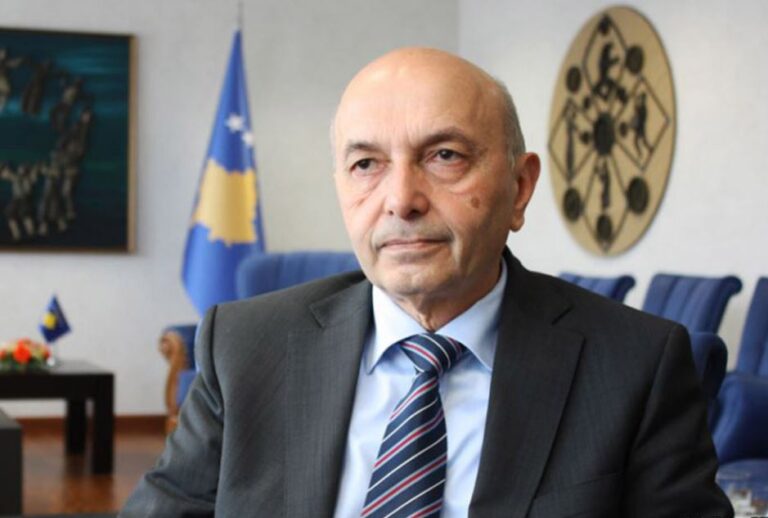 Isa Mustafa: Vendimi i Kushtetueses është i qartë, por asnjëra palë nuk ka numrat për të qeverisur