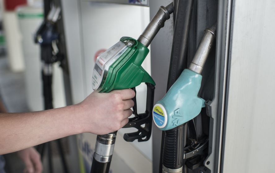 Shtrejtimi i derivateve prek edhe Kosovën