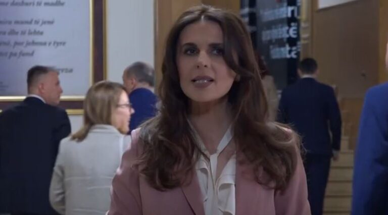 Çitaku: Për LVV-në pushteti është më i rëndësishëm se shteti