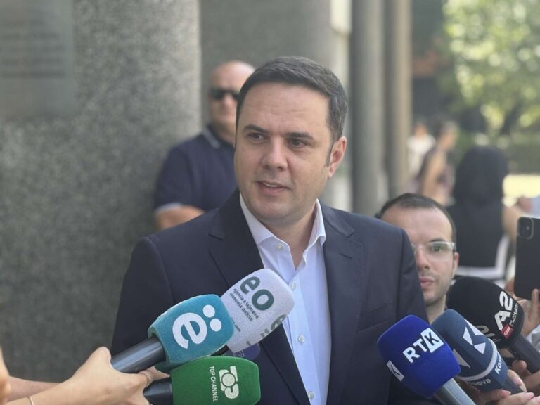 Abdixhiku: Meqë I pari s’do të formojë qeverin le t’i merret e drejta