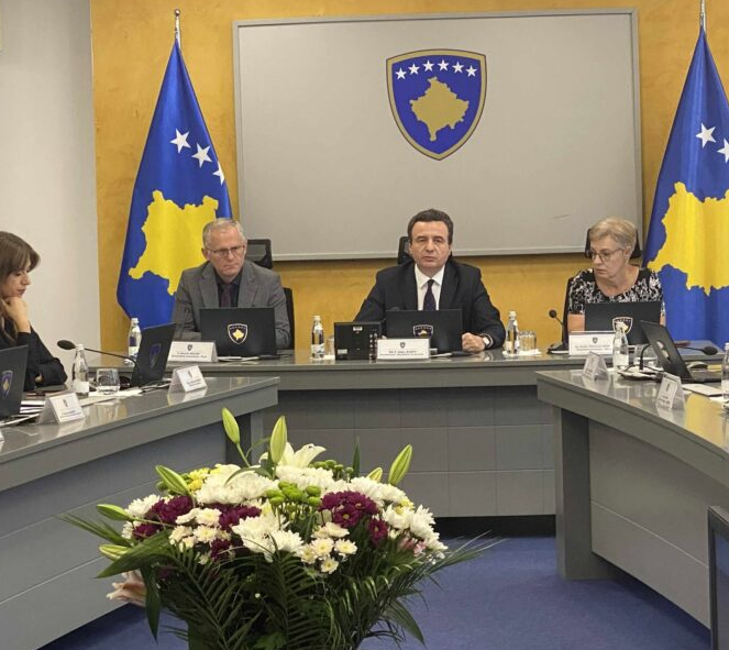 Kurti kërkon hetim të thelluar për rastin e 27-vjeçarit në Lipjan: Abuzuesit nuk do të kenë strehë në institucione