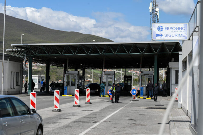 Parandalohet kontrabanda me pajisje dentare në vlerë mbi 72 mijë euro – arrestohet një person