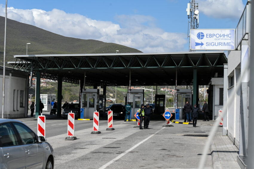 Parandalohet kontrabanda me pajisje dentare në vlerë mbi 72 mijë euro – arrestohet një person