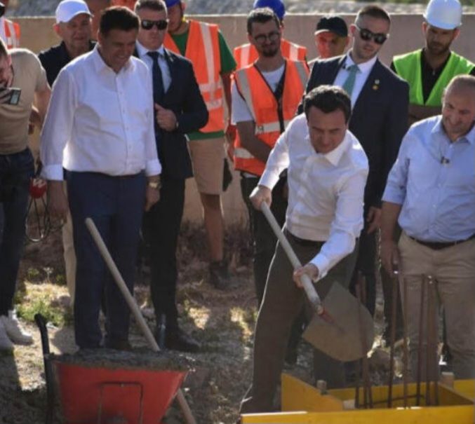 Tenderi 3 milionësh për urat në Mitrovicë ndez përplasjet mes Qeverisë dhe Prokurorisë