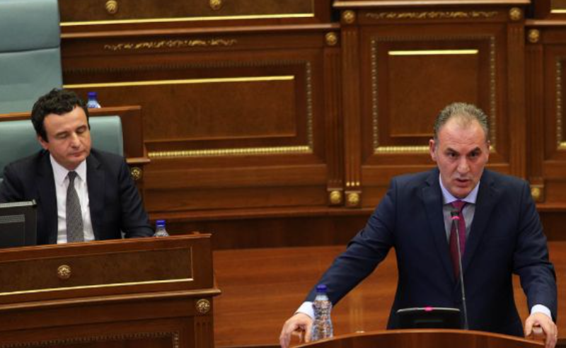 Takimi Kurti-Limaj do të mbahet më së largu të dielen