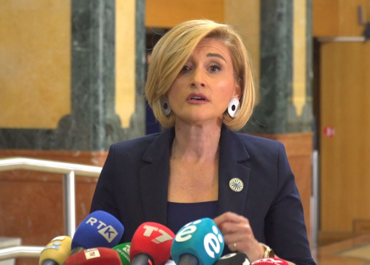 Kusari-Lila kritikon opozitën për bllokimin e konstituimit të Kuvendit