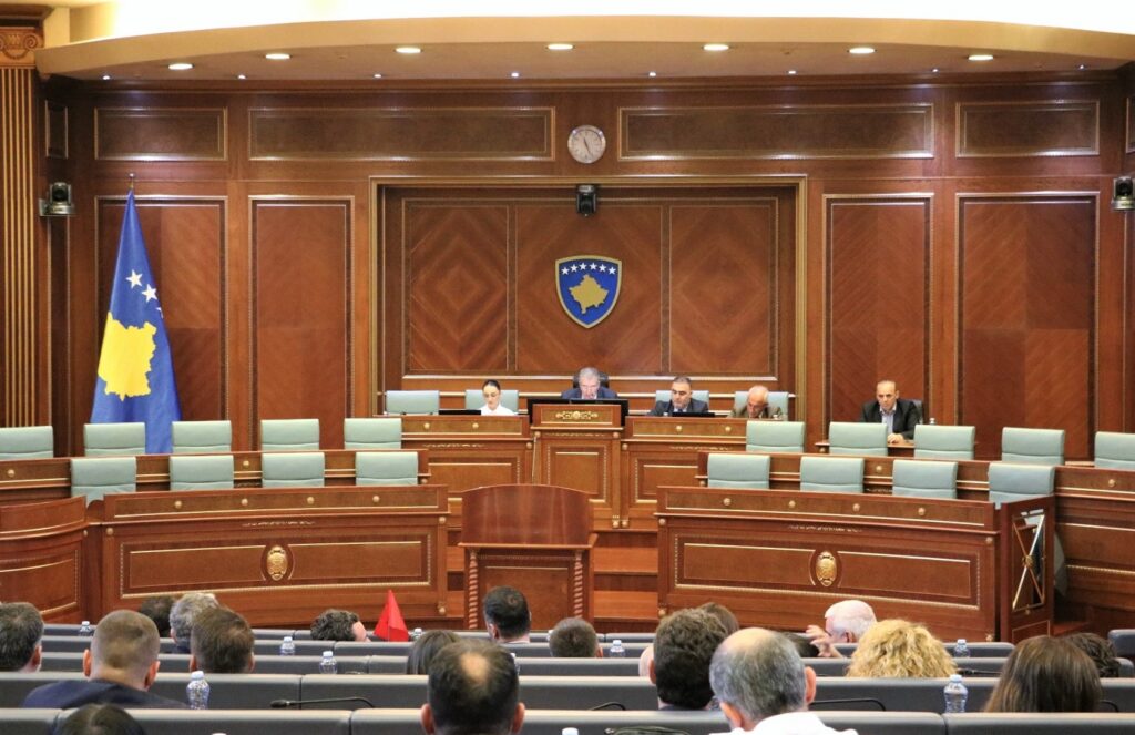 Dështoi përsëri seanca për konstituimin e Kuvendit për herë të 50-të