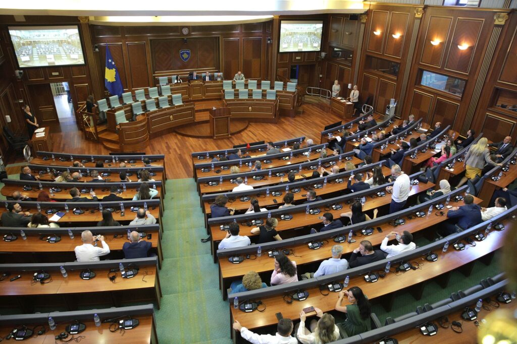 Sot vazhdimi i 52-të i seancës, i fundit për konstituimin e Kuvendit