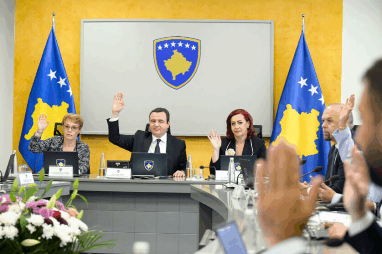 Qeveria në detyrë mban mbledhje para seancës konstituive të Kuvendit