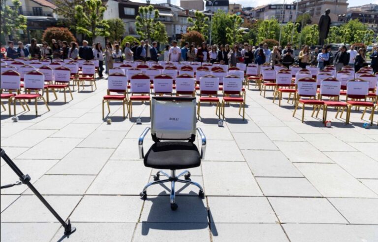 Shoqëria Civile bën thirrje që sot të përdoret dita e fundit, ti jepet fund bllokimit të Kuvendit.