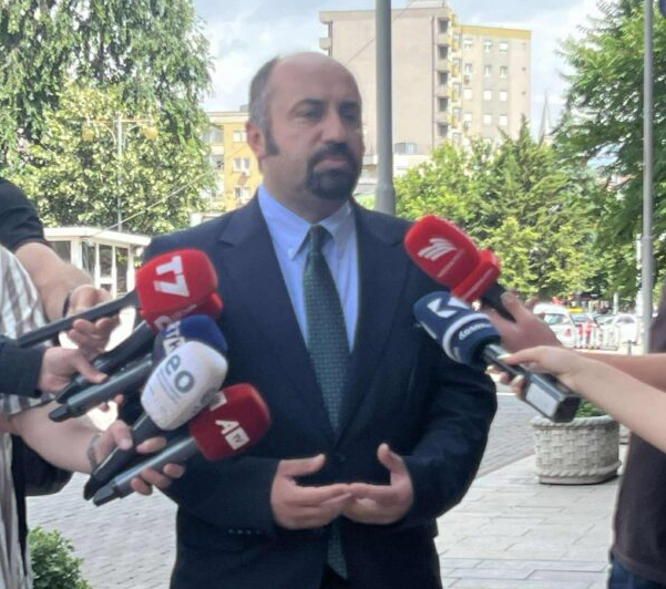 Xhaferi: Nevojitet qetësim politik dhe kthim në normalitet