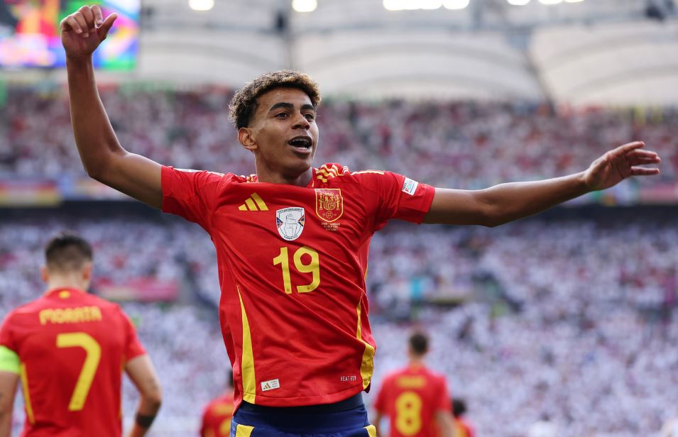 Kontrata e re e Yamal zbulon kërkesa të pazakonta, pakënaqësi te bashkëlojtarët