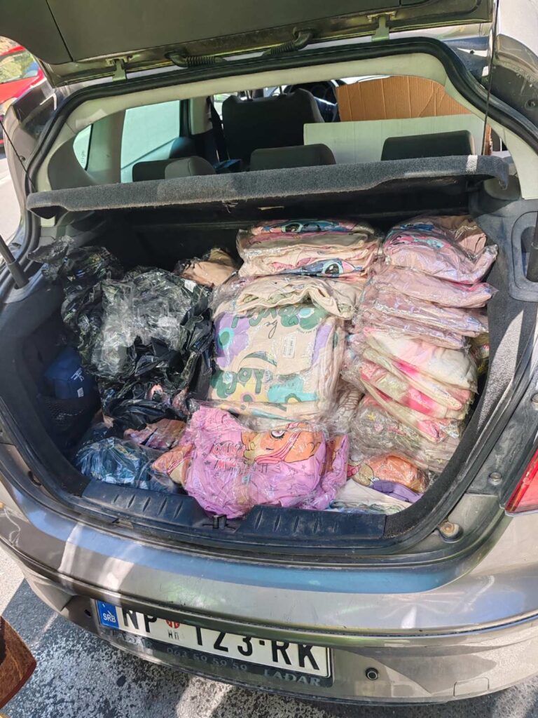 Parandalohet kontrabandë me produkte të falsifikuara në Bërnjak