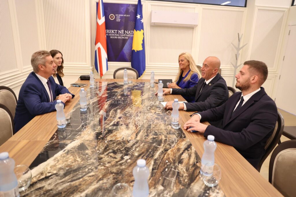 Haradinaj e ambasadori Hargreaves diskutojnë për zhvillimet aktuale politike