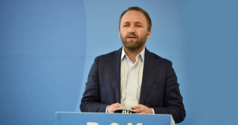 Tahiri: Vendimet e gjyqtarit Radomir Llaban favorizuan Vetëvendosjen në emërime të jashtëligjshme.