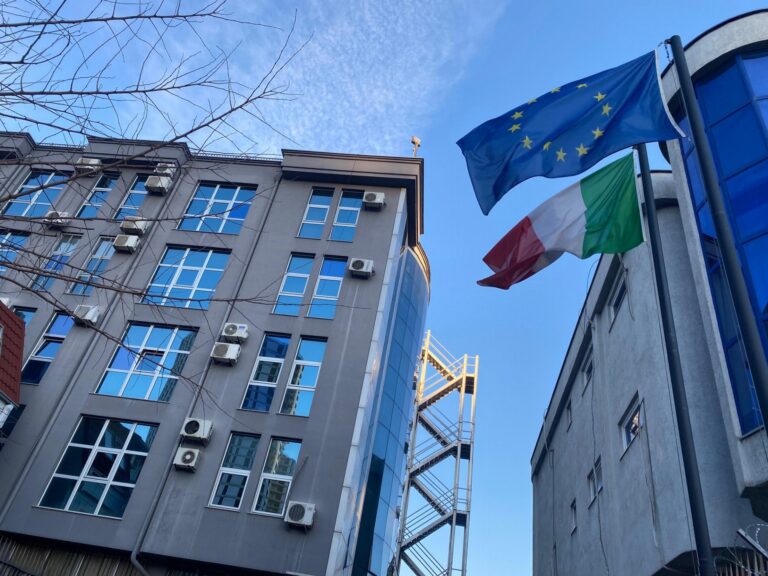 Ambasada Italiane në Kosovë mirëpret zgjedhjen e kryetarit të Kuvendit