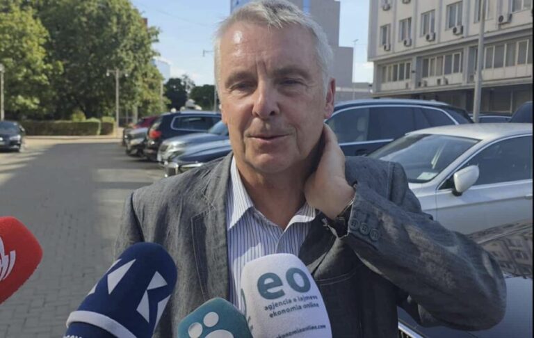 Rohde: S’po shoh zgjidhje të ngërçit, keq për Kosovën dhe fondet për të