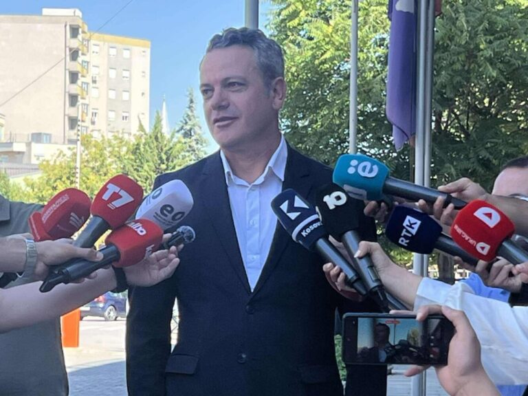 Gashi: “Dimali është përfaqësuesi më autentik i VV-së”