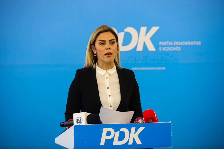 PDK e prerë: Nuk do të votojmë asnjë prej ministrave që kanë qenë pjesë e Qeverisë Kurti