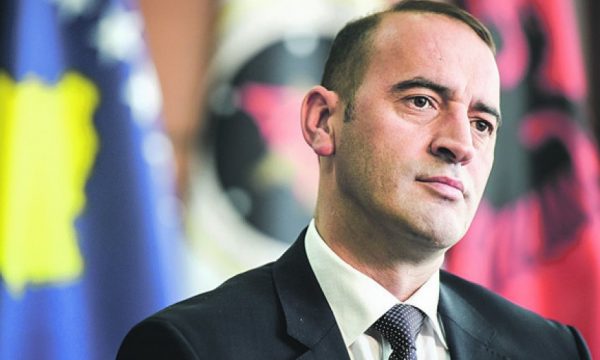 Thirrjet antishqiptare në Maqedoninë e Veriut, Haradinaj: Asnjë fjalë nga kumbara Kurti.