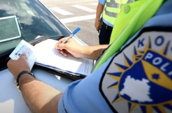 2284 gjoba trafiku në 24 orët e fundit