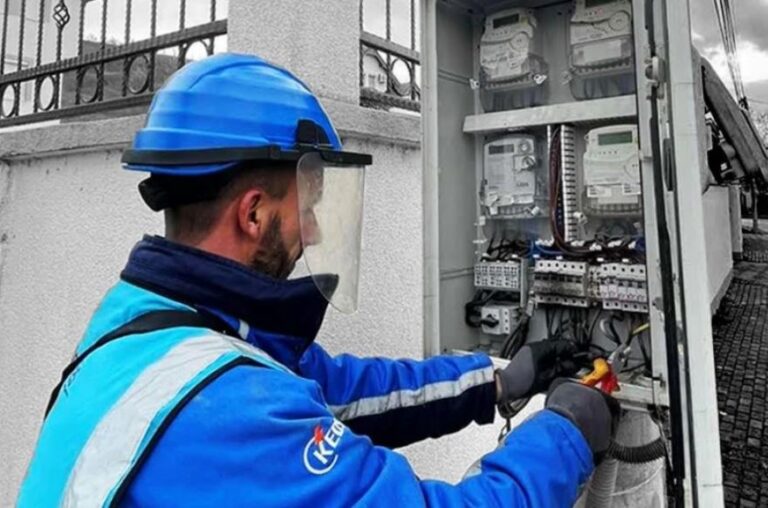 Nis shkyçja masive e bizneseve që s’kanë dalë në treg të lirë