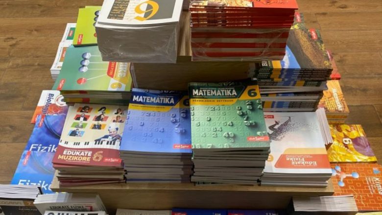 Nagavci njofton se mbi 144 mijë aplikime janë pranuar për subvencionim të teksteve shkollore