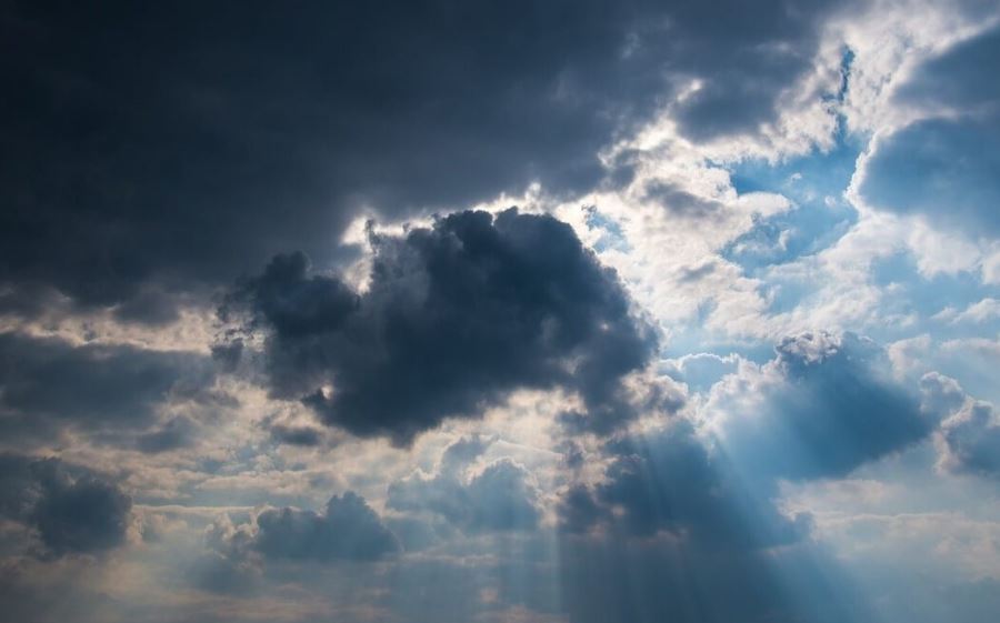 Mot me vranësira të shpërndara