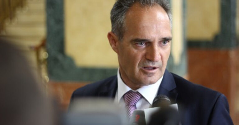 Hasani: Veç VV-ja e Lista Serbe s’kanë bërë thirrje për pjesëmarrje në protestë ndaj Speciales