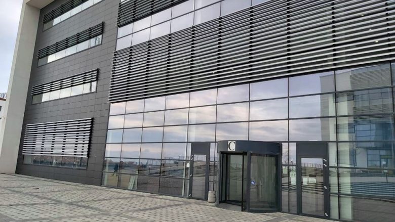 I caktohet një muaj paraburgim ndaj të dyshuarit për vrasjen e Enver Bajraktarit në Lipjan.