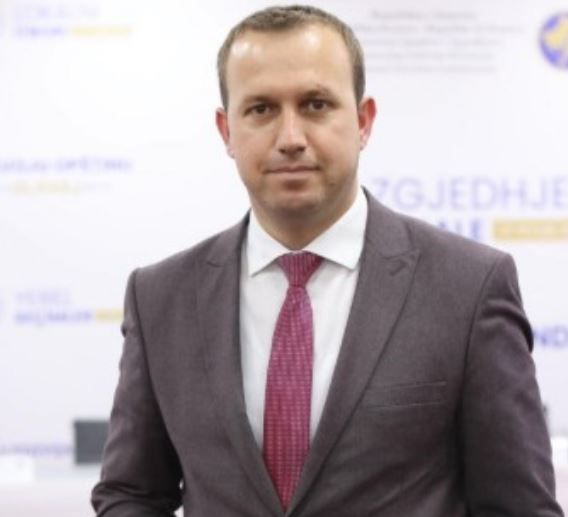 KQZ: Votuesit me postë largohen nga listat për të votuar edhe në Kosovë