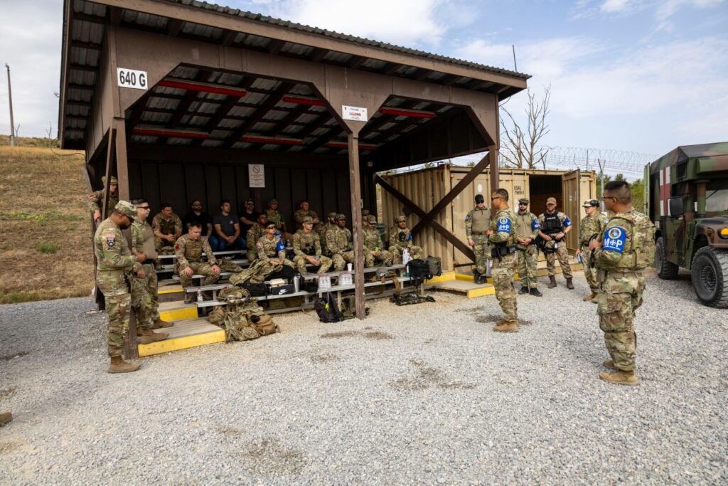 Forcat Ushtarake Policore të KFOR-it me ushtrim të përbashkët zjarri në Kampin Bondsteel
