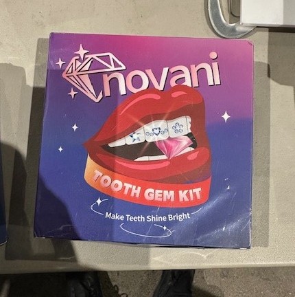 Merdarë: Ndalohet kamioni me pajisje dentare dhe pjesë këmbimi për automjete