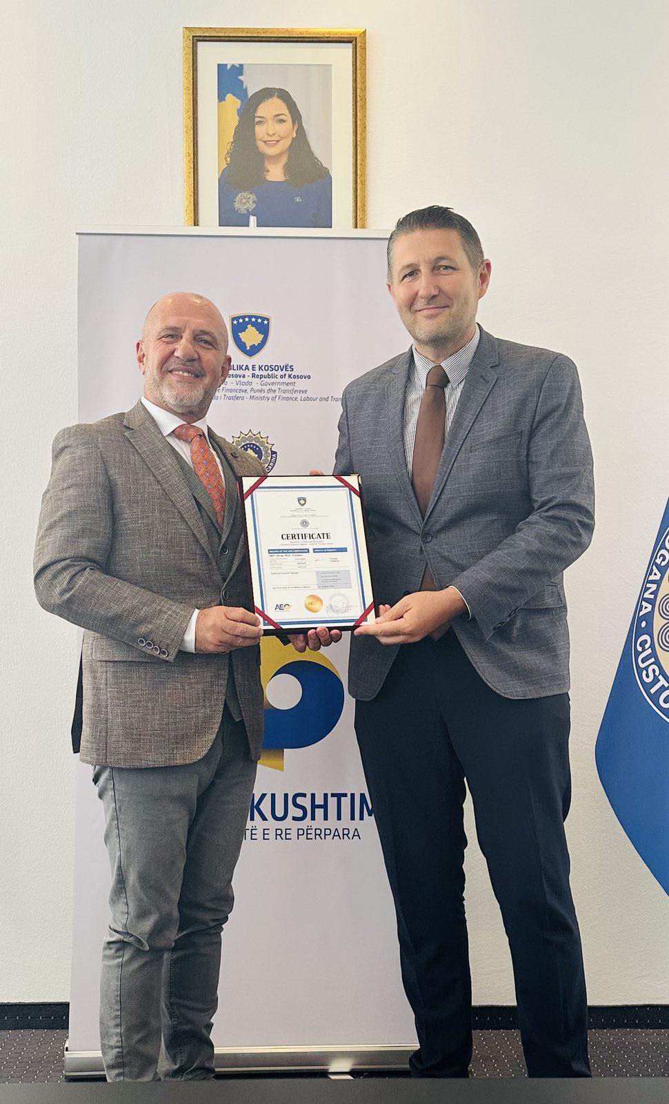 Dogana e Kosovës dorëzoi certifikatën e Operatorit Ekonomik të Autorizuar kompanisë GNTC Group SH.A