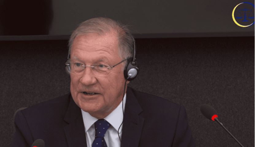 Duncan: Çeku fliste për aspektin ushtarak, Thaçi për atë politik