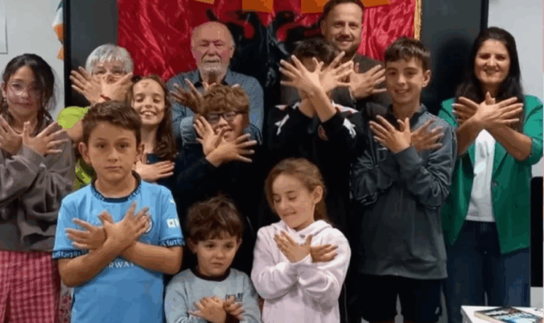 Hapet shkolla e parë në gjuhën shqipe në Irlandë