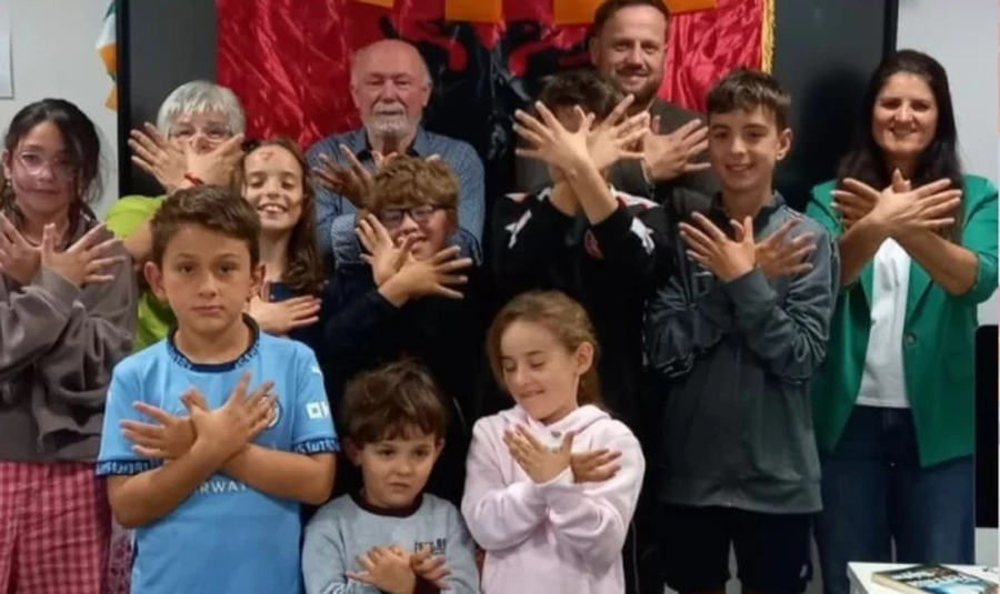 Hapet shkolla e parë në gjuhën shqipe në Irlandë