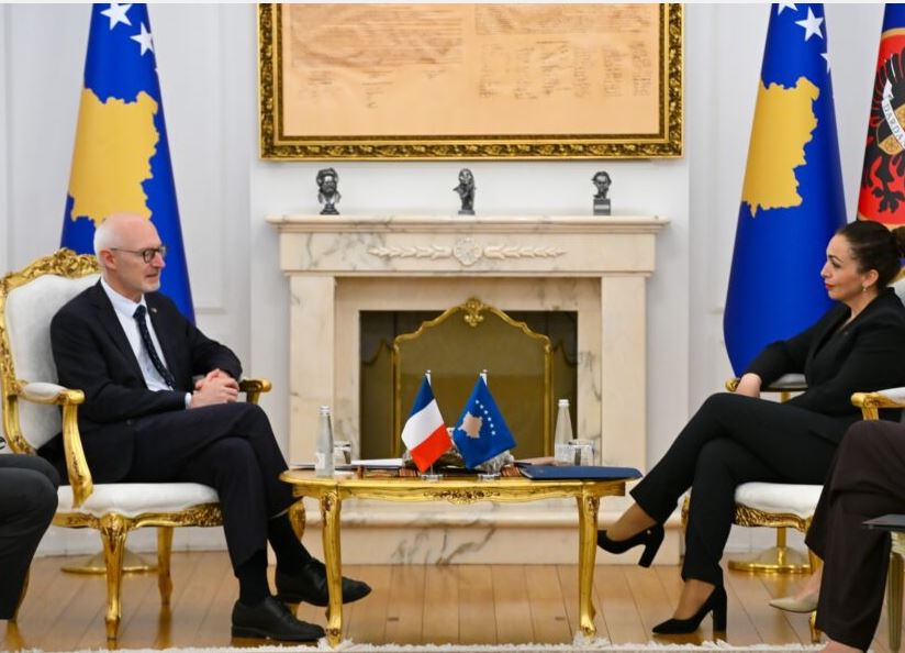 Osmani takohet me ambasadorin francez, theksojnë rëndësinë e funksionalizimit të institucioneve të Kosovës