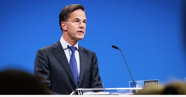 Shefi i NATO-s paralajmëron Rusinë: Jemi të gatshëm të mbrojmë çdo centimetër të territorit të shteteve aleate