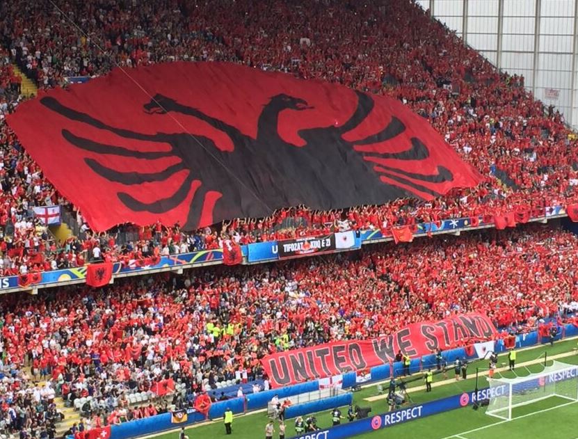 Serbia “goditet” para përballjes me Shqipërinë