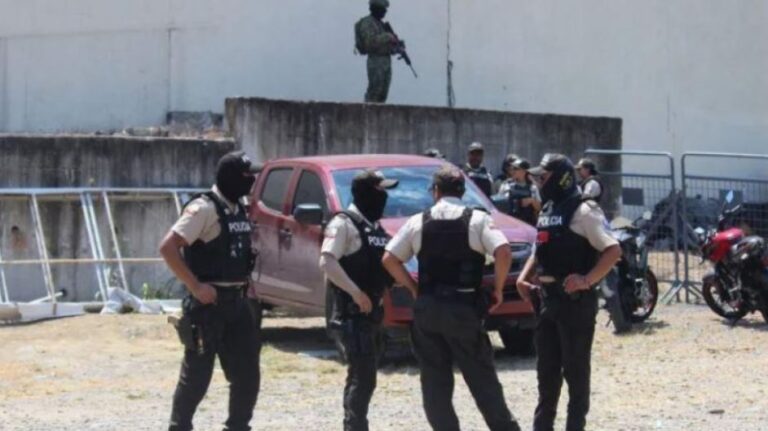 Trazira në burgun e Ekuadorit lë 17 persona të vdekur