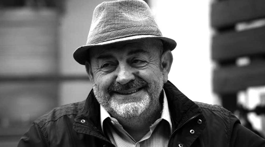 Varroset sot aktori i njohur Enver Petrovci