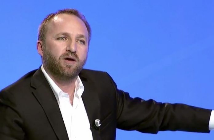Tahiri: Nën sanksione të ShBA-së dhe BE-së janë vetëm Kosova, Rusia dhe Bjellorusia