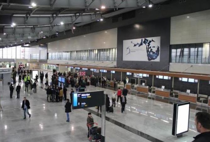 Zbatimi i sistemit EES, nis nga 12 tetori  në disa pika kufitare të BE-së