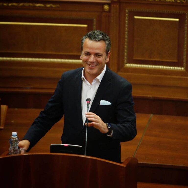 Gashi: Kushtetuesja ishte e qartë, Kuvendi nuk është konstituar