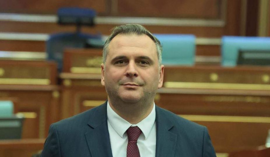 Bajqinovci: Nëse Albin Kurti nuk mandatohet për kryeministër vendi do shkon në zgjedhje të reja