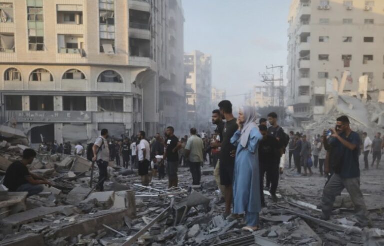 Ushtria izraelite bën thirrje për evakuim të plotë nga Gaza